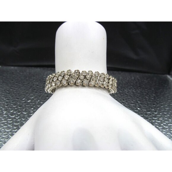 Vintage Expandable Rhinestone Bracelet Made in Japan - Picture 8 of 10